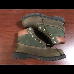 Timberland 6-inch Premium Boots